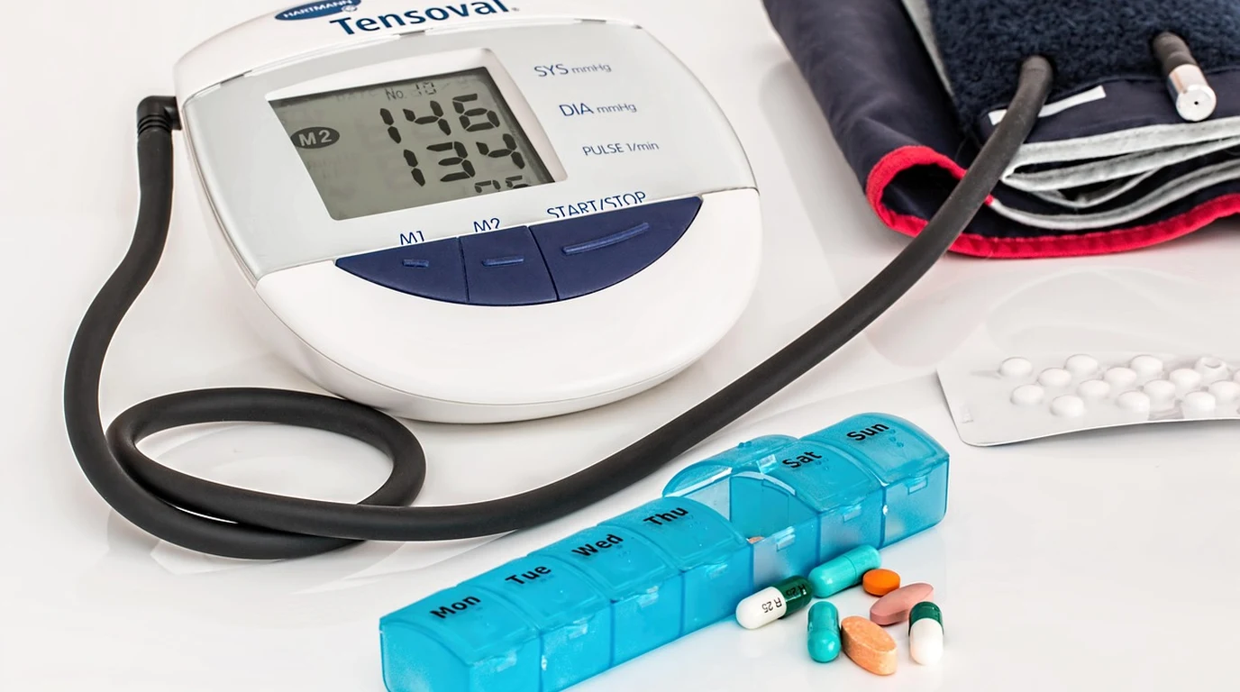 Continuous Ketone Monitors: SiBio vs Blood Fingerstick